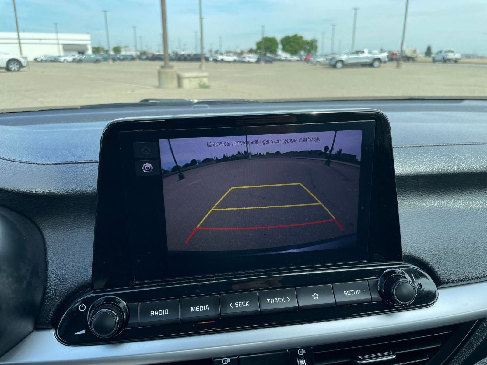 Thumbnail: 2024 Kia Forte - 22