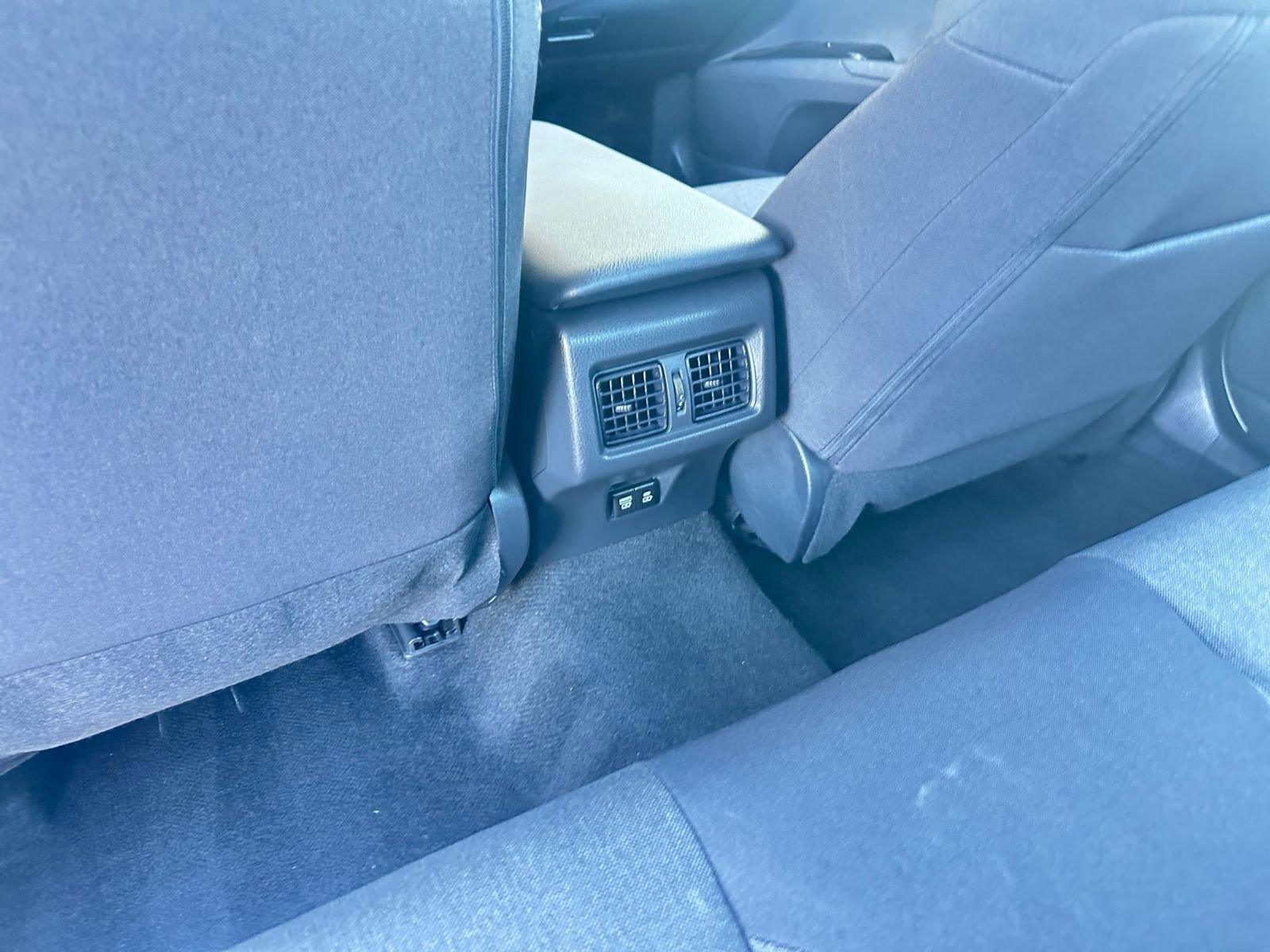 Thumbnail: 2025 Toyota Camry - 24