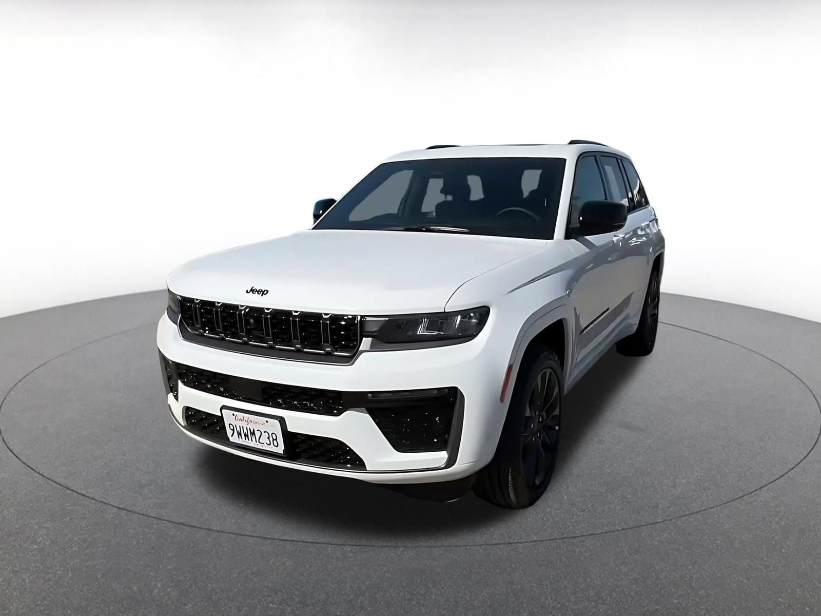Thumbnail: 2026 Jeep Grand Cherokee - 6