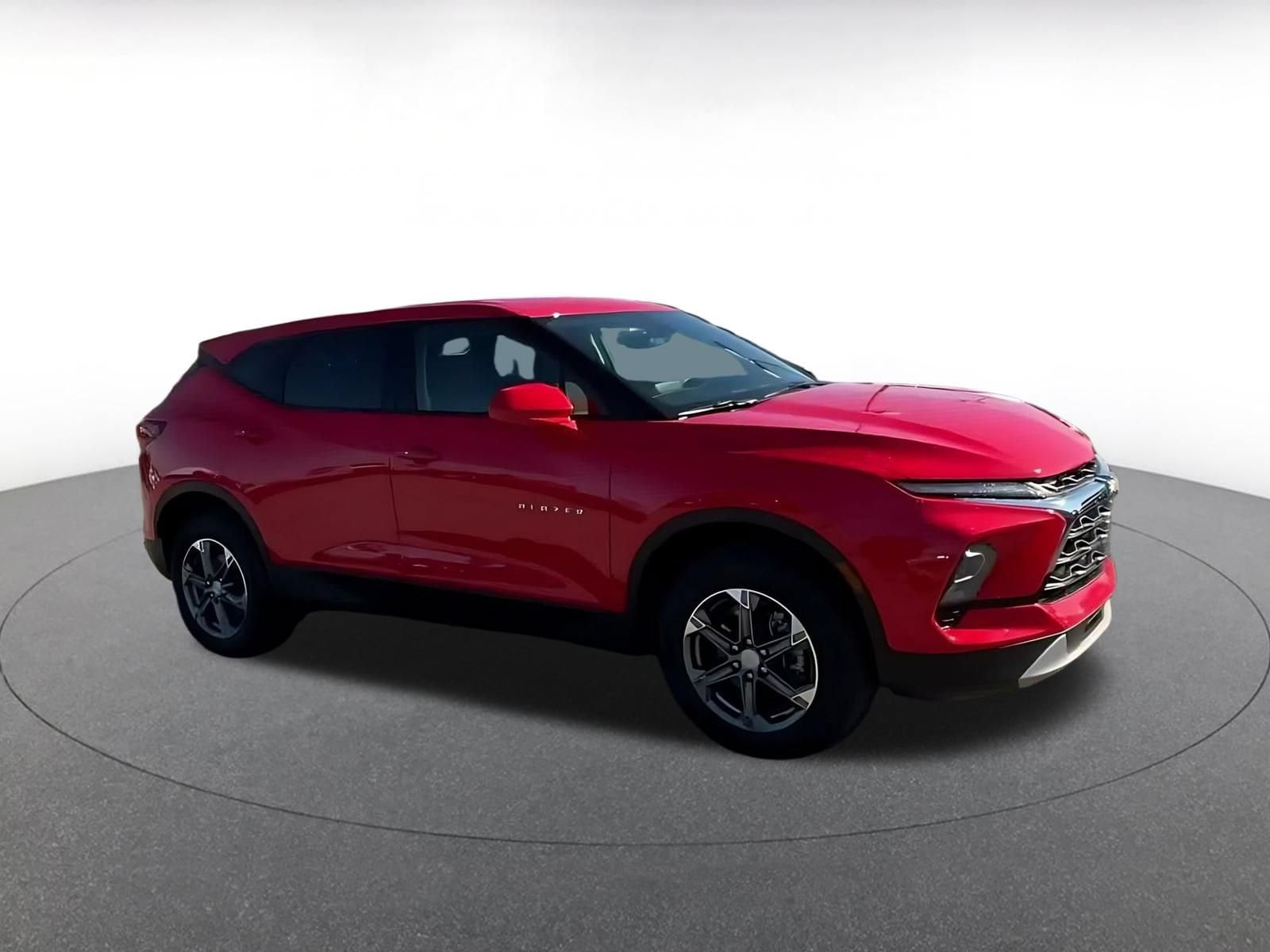 Thumbnail: 2026 Chevrolet Blazer - 2