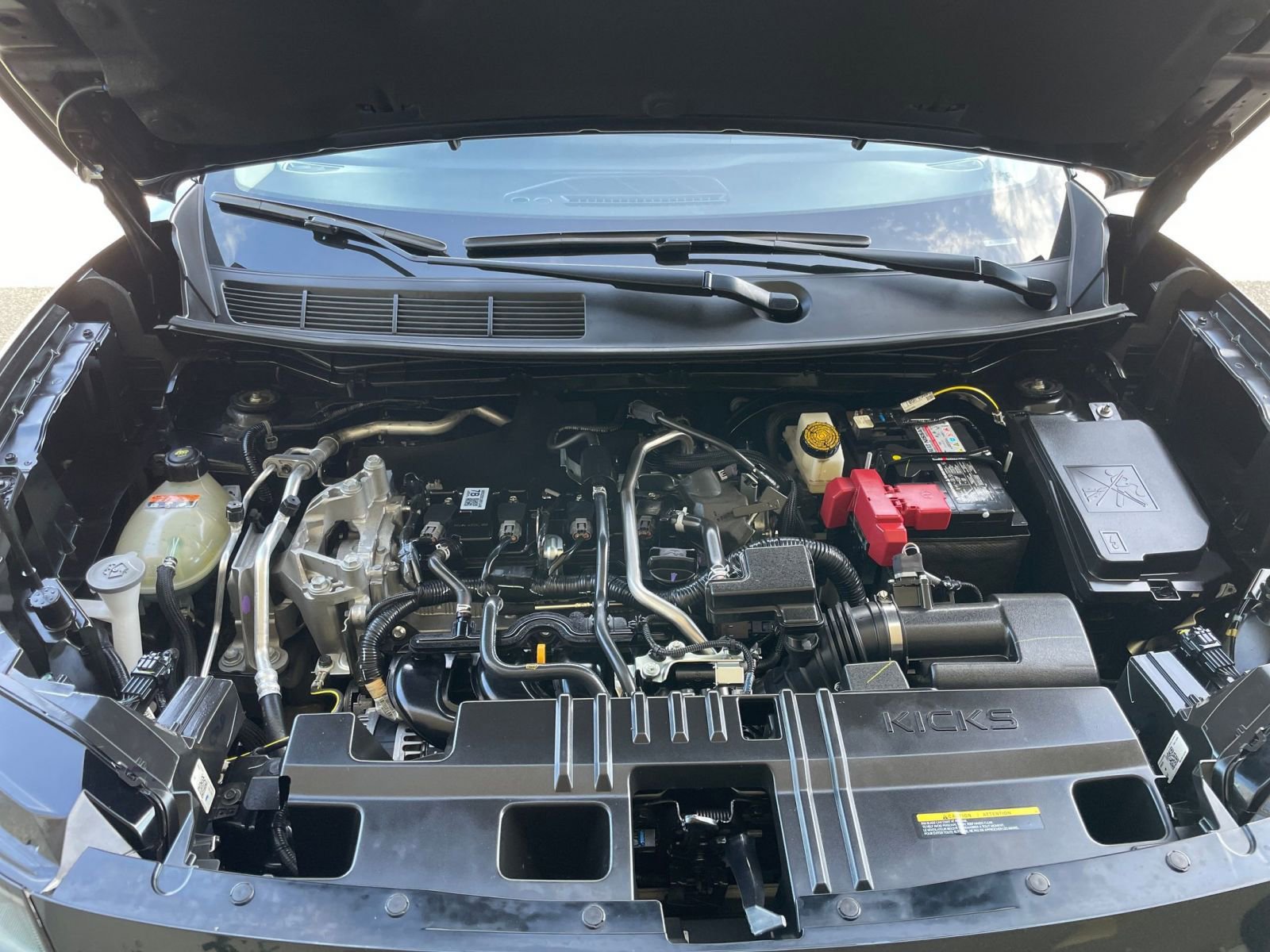 Thumbnail: 2025 Nissan Kicks - 30