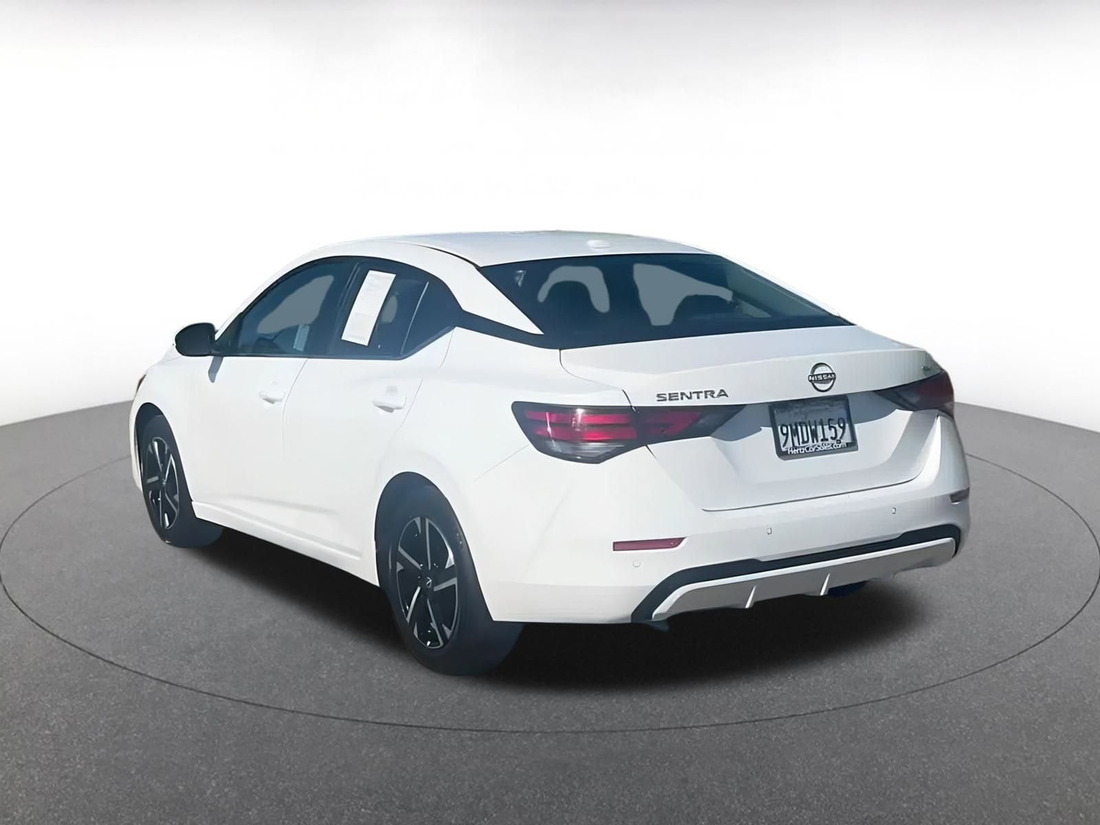 Thumbnail: 2024 Nissan Sentra - 11