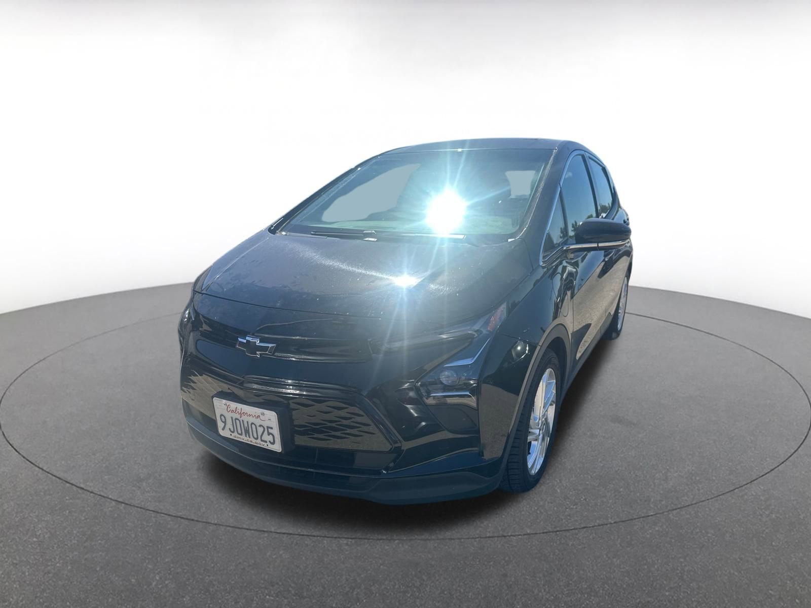 Thumbnail: 2023 Chevrolet Bolt EV - 2