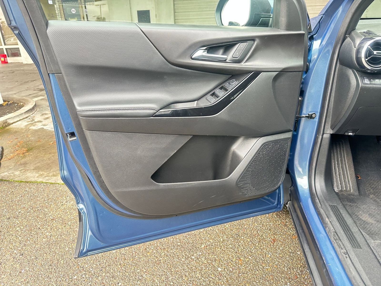 Thumbnail: 2025 Chevrolet Equinox - 20