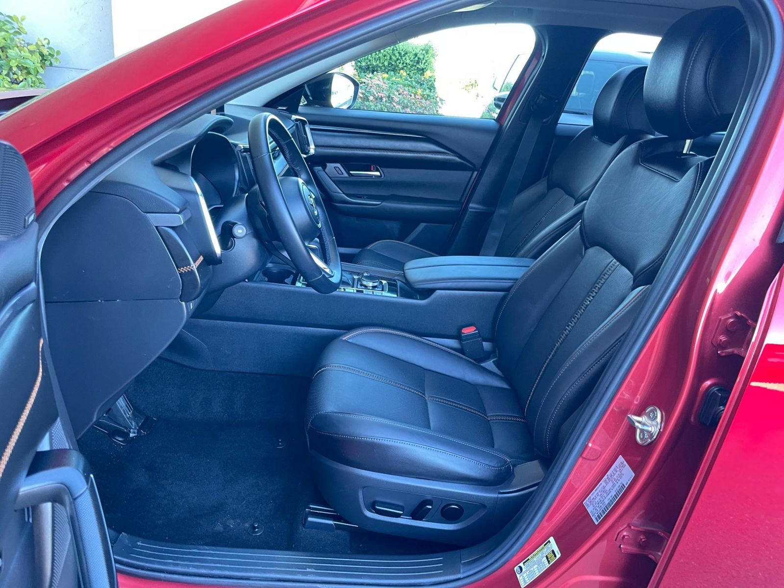 Thumbnail: 2025 Mazda CX-50 - 28