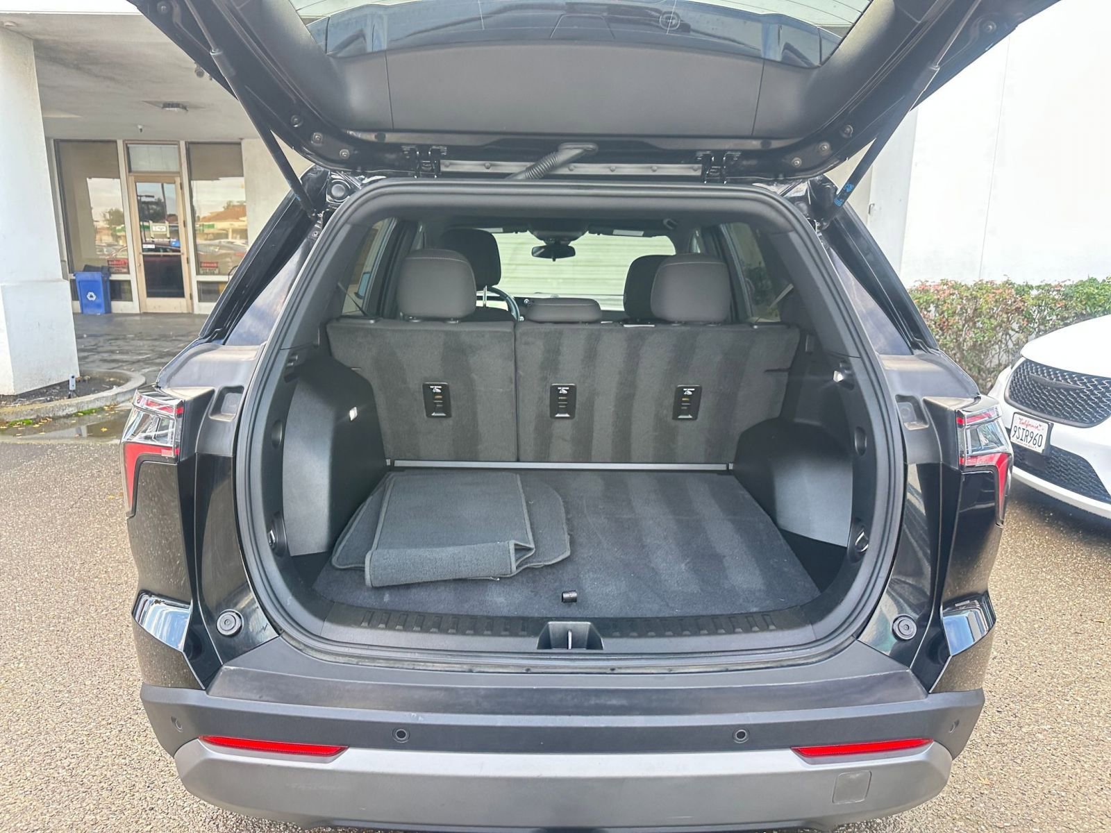 Thumbnail: 2025 Chevrolet Equinox - 31