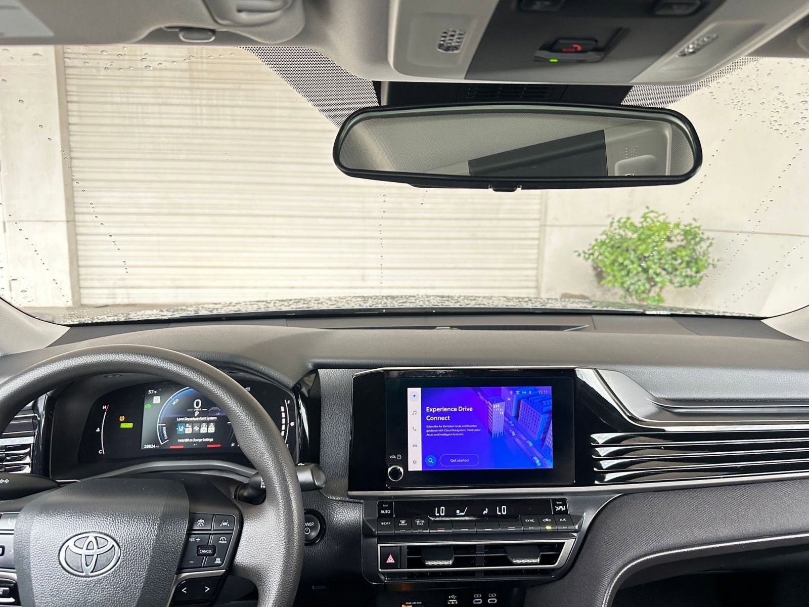 Thumbnail: 2025 Toyota Camry - 33