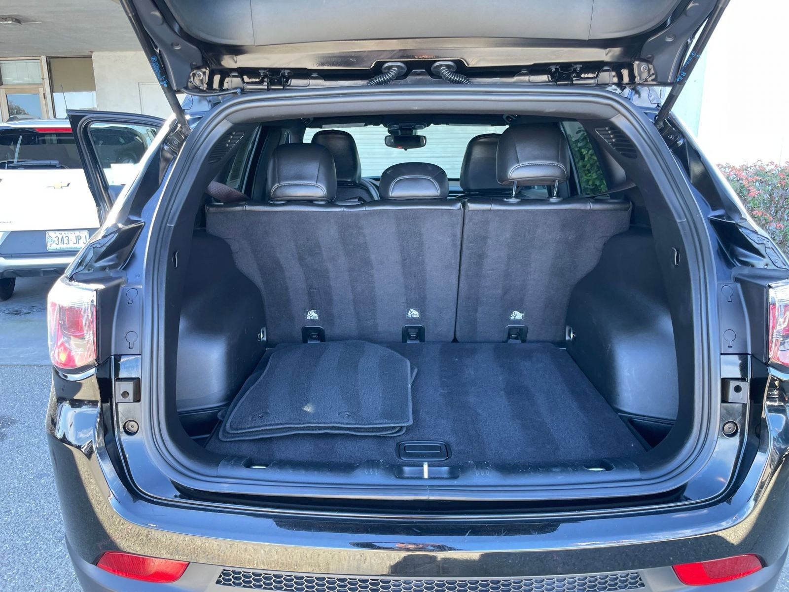 Thumbnail: 2025 Jeep Compass - 31