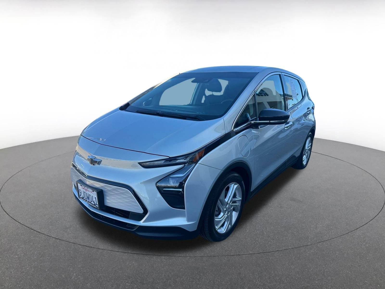 Thumbnail: 2023 Chevrolet Bolt EV - 3
