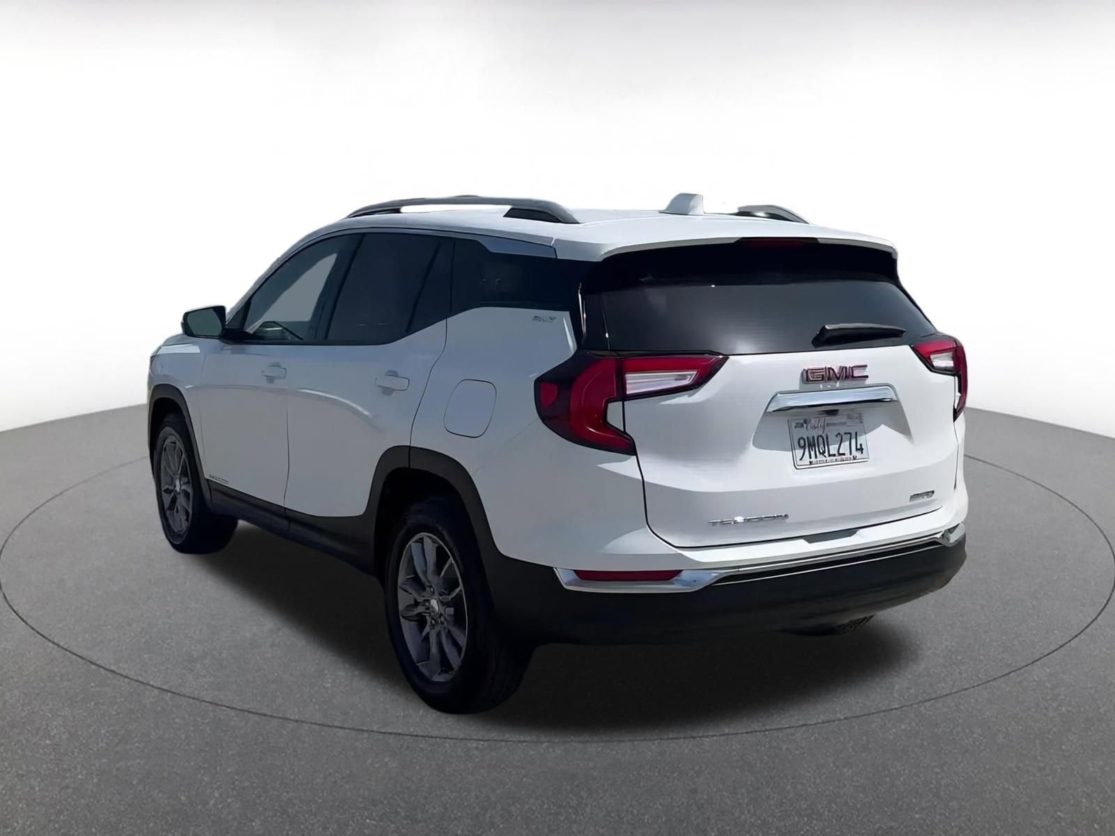 Thumbnail: 2024 GMC Terrain - 11