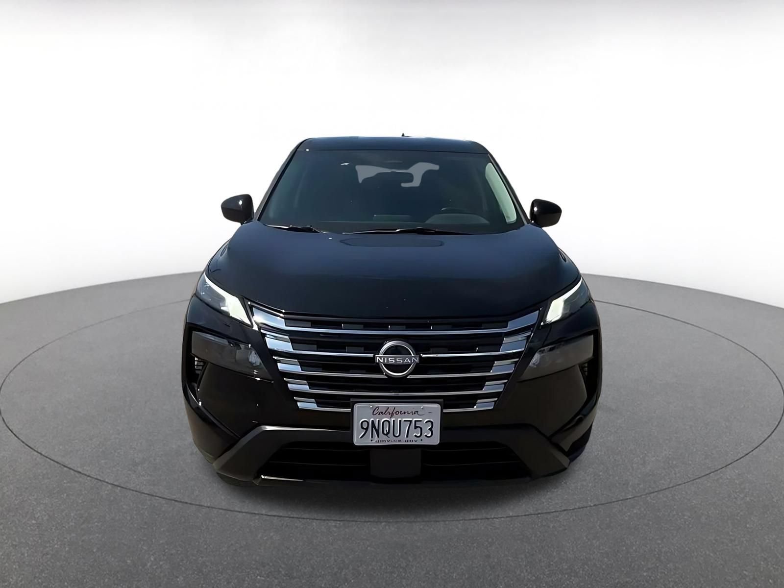 Thumbnail: 2025 Nissan Rogue - 4