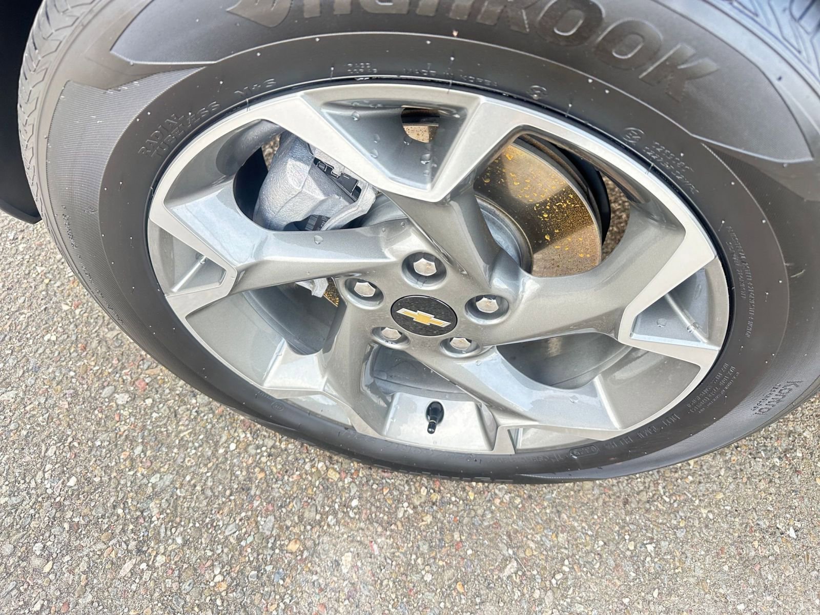 Thumbnail: 2025 Chevrolet Trax - 30