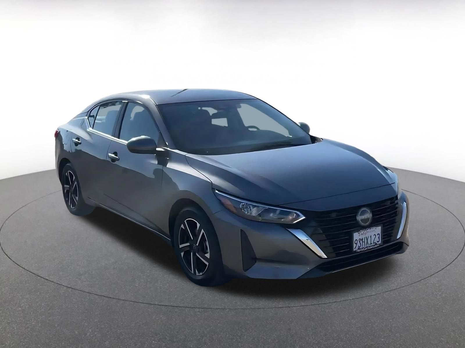 Thumbnail: 2025 Nissan Sentra - 3