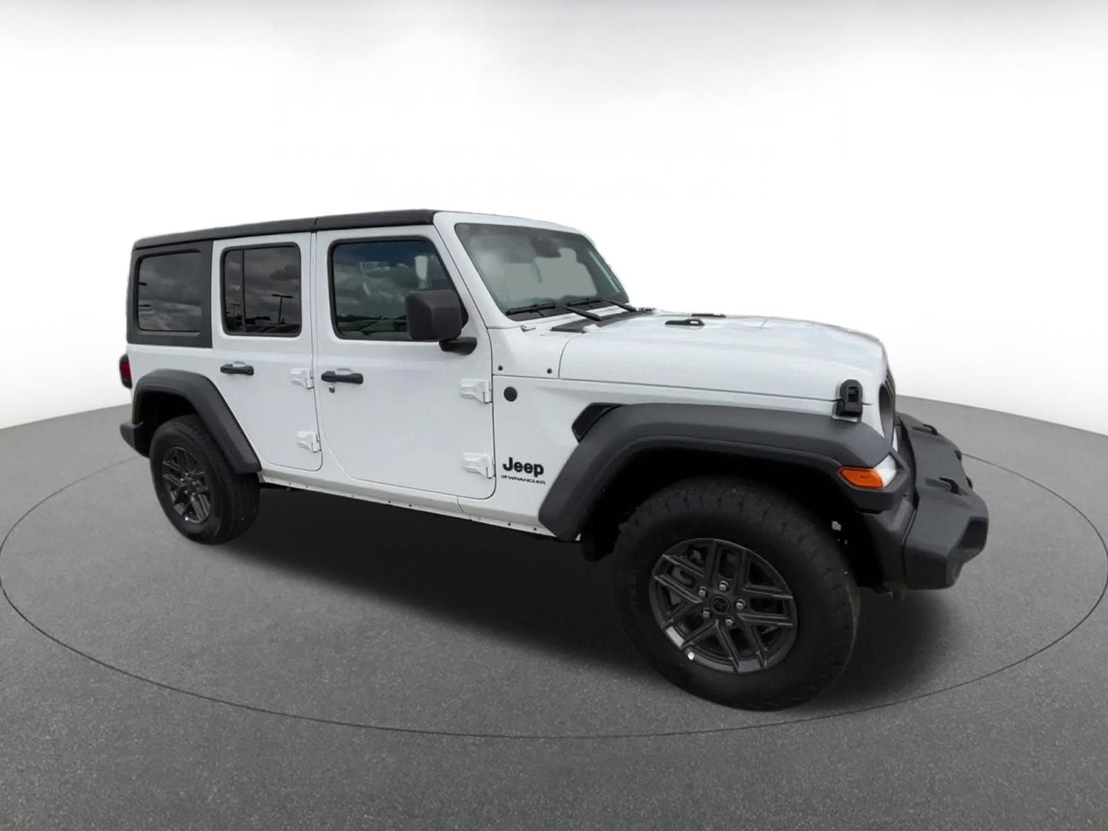 Thumbnail: 2025 Jeep Wrangler - 2