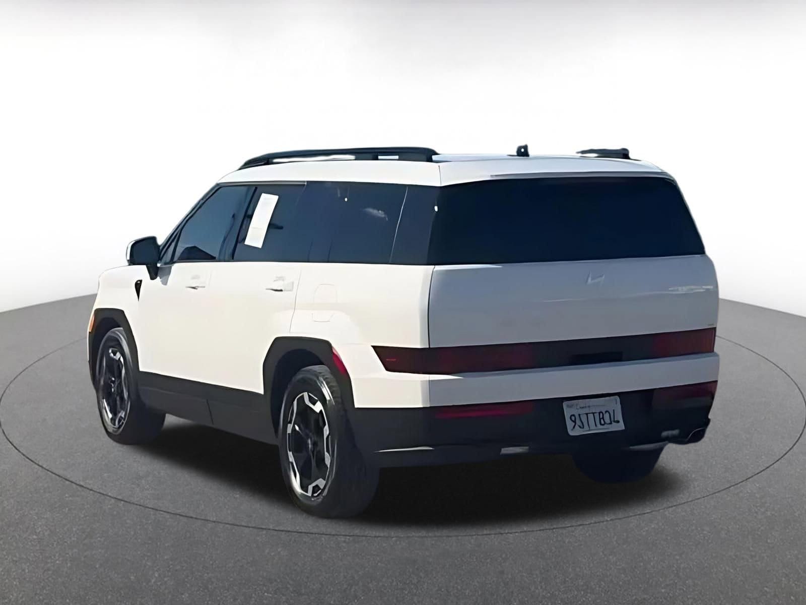 Thumbnail: 2025 Hyundai Santa Fe - 10