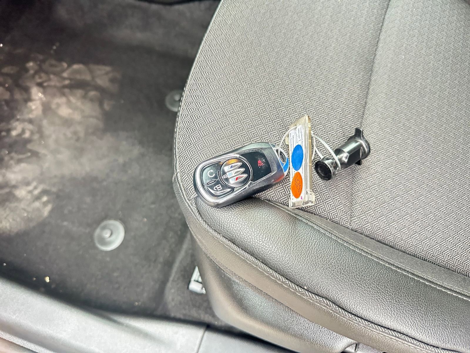 Thumbnail: 2025 Buick Encore GX - 22