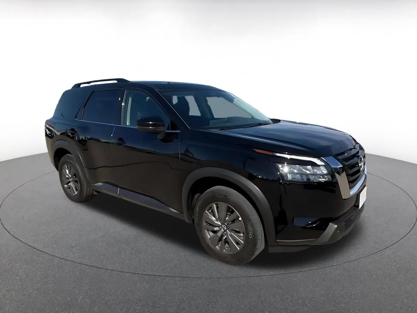 Thumbnail: 2025 Nissan Pathfinder - 2