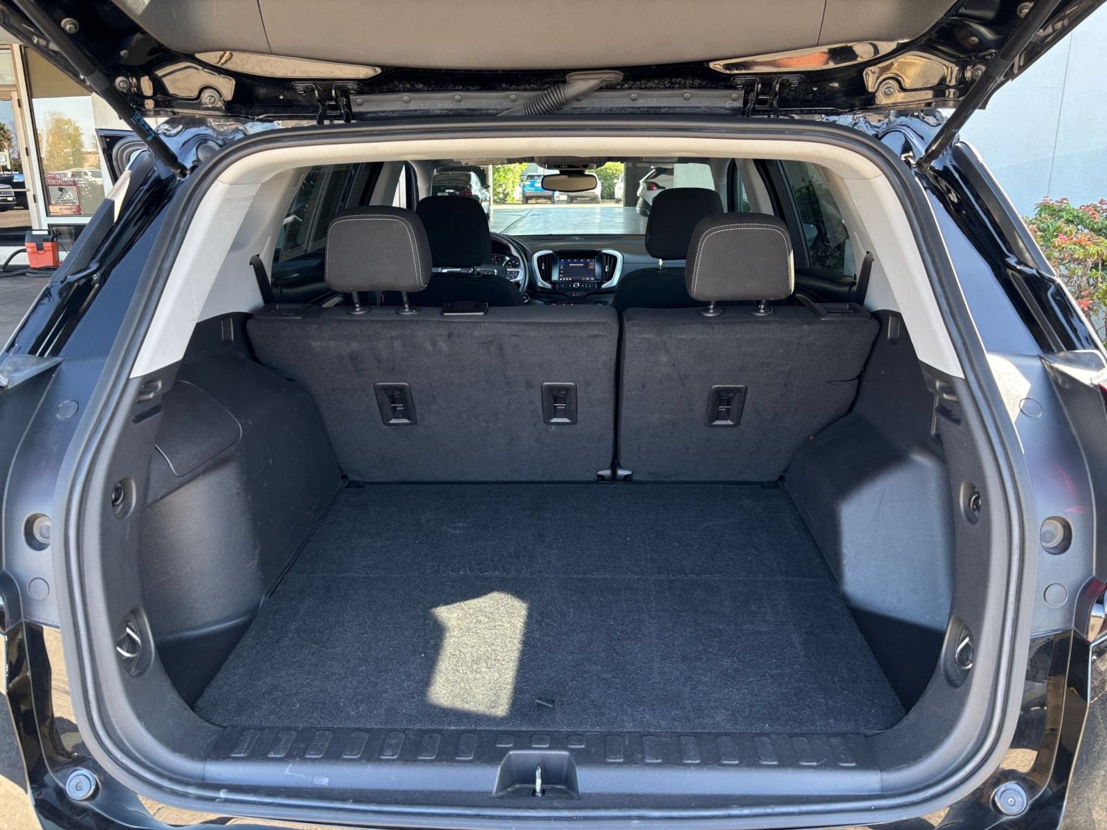 Thumbnail: 2024 GMC Terrain - 29