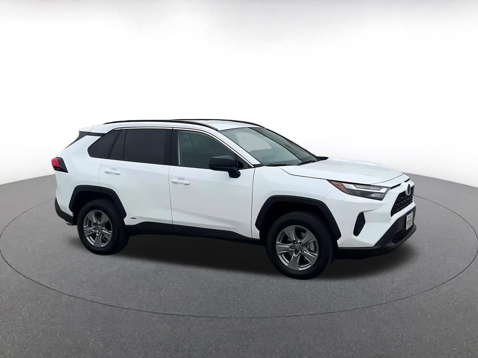 Thumbnail: 2025 Toyota RAV4 - 2