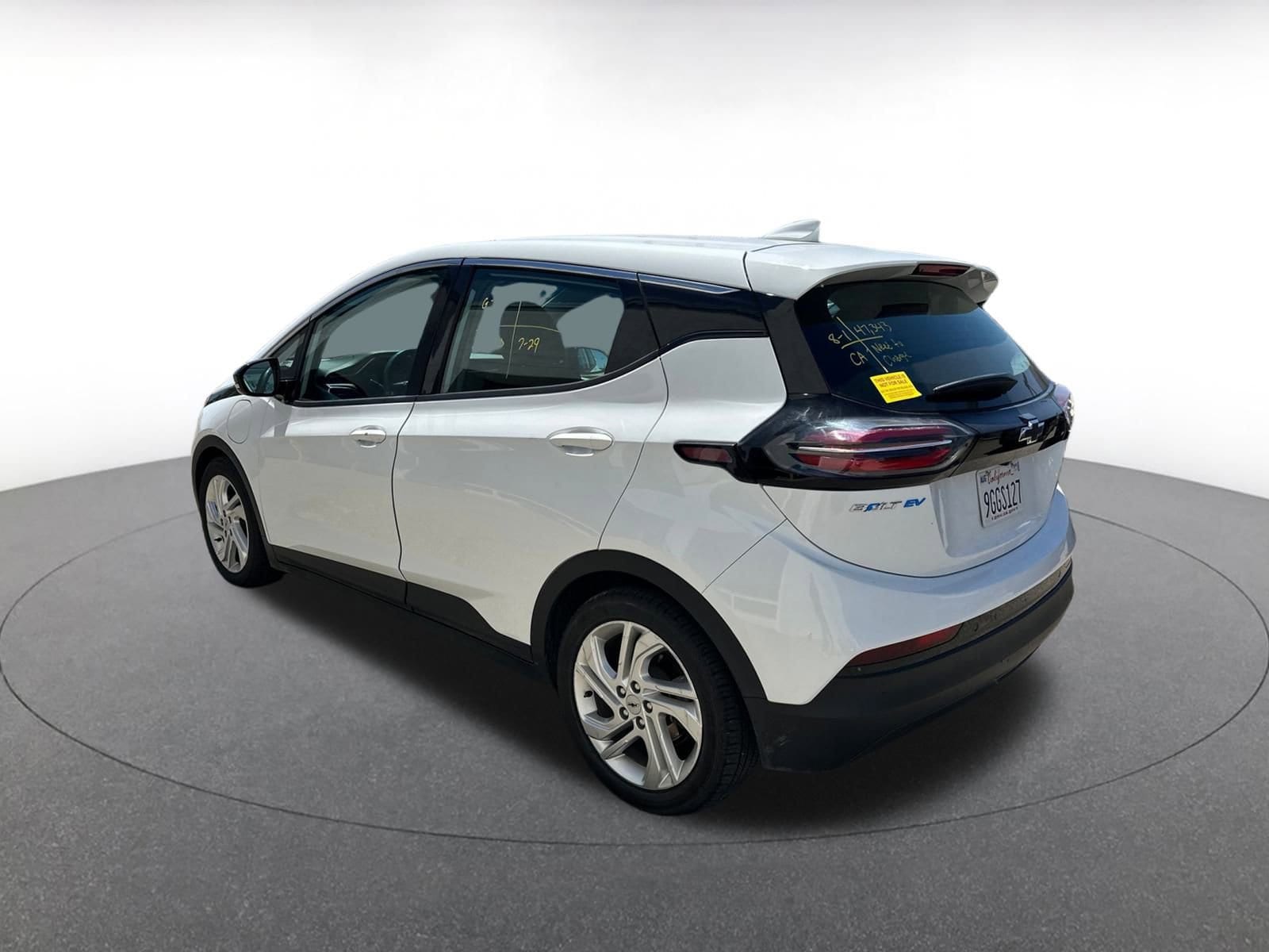 Thumbnail: 2023 Chevrolet Bolt EV - 3