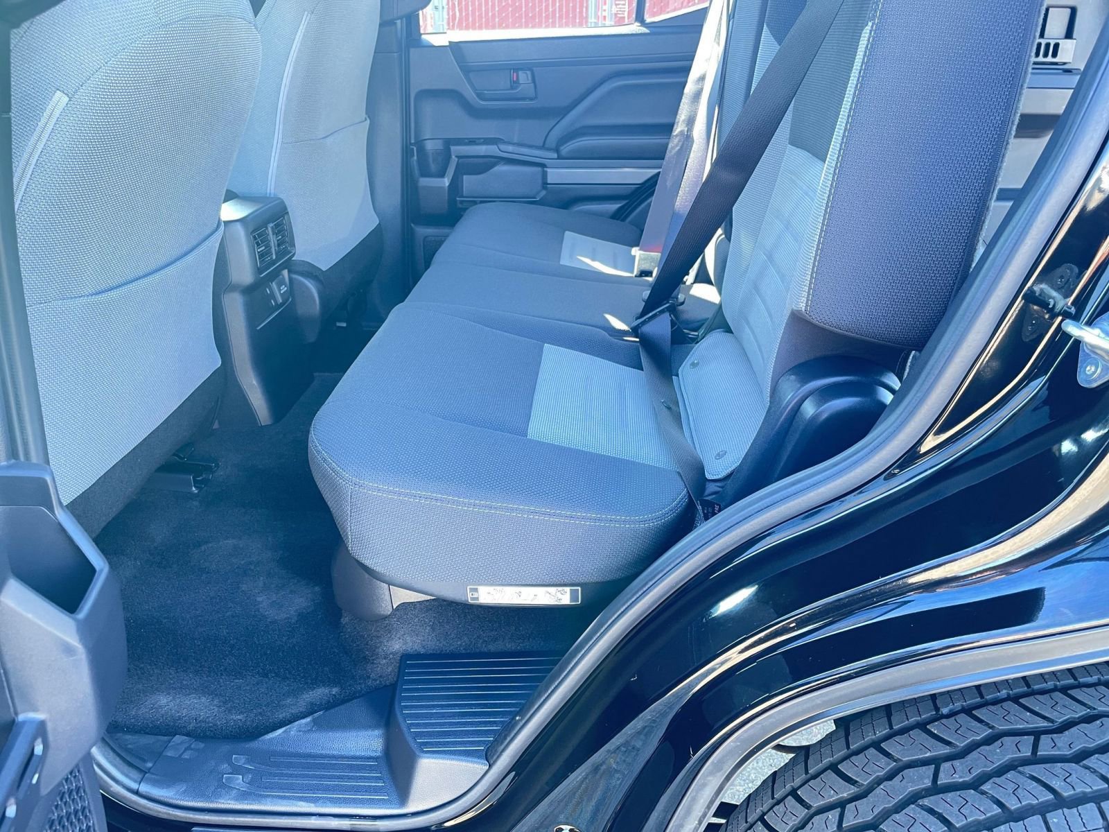 Thumbnail: 2025 Toyota 4Runner - 35