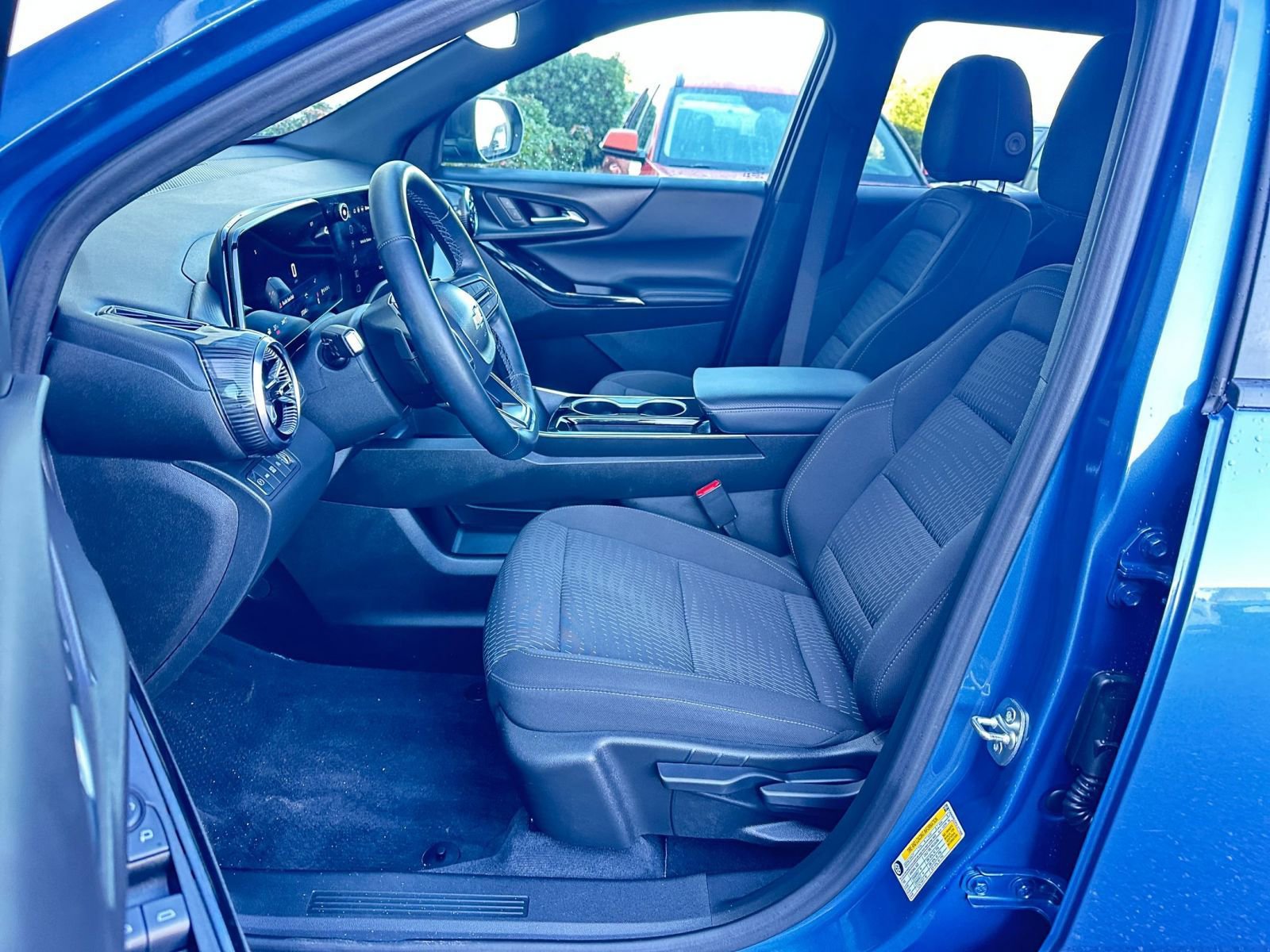 Thumbnail: 2025 Chevrolet Equinox - 27