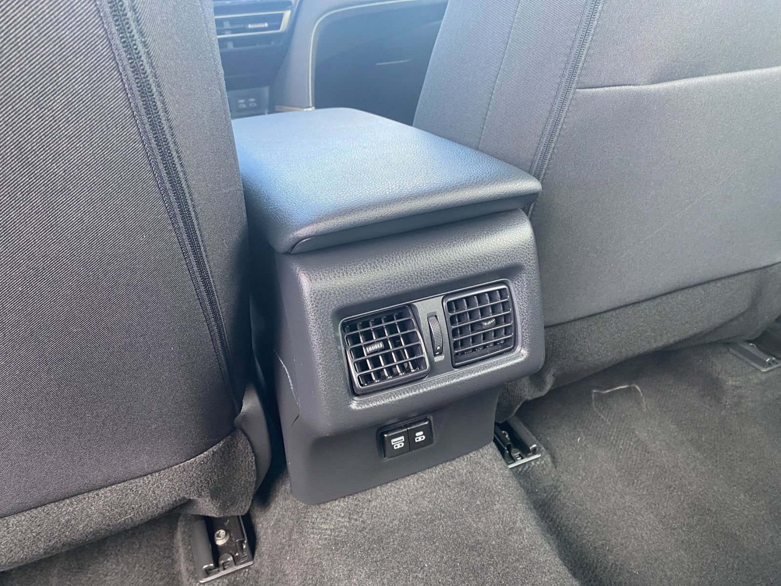 Thumbnail: 2025 Toyota Camry - 24