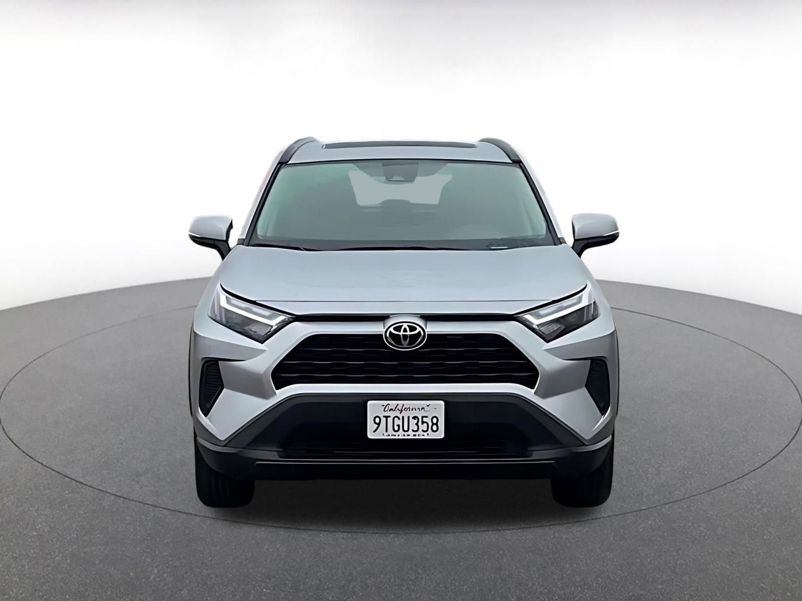 Thumbnail: 2025 Toyota RAV4 - 3