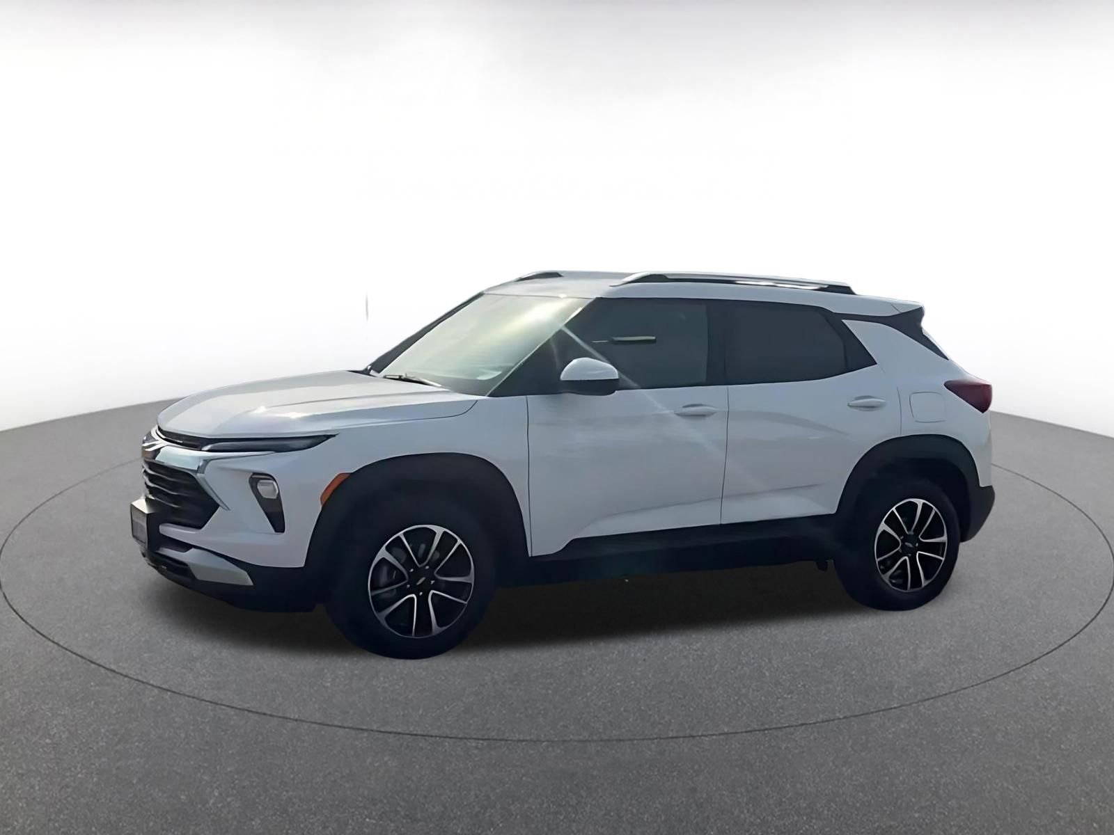 Thumbnail: 2025 Chevrolet TrailBlazer - 8