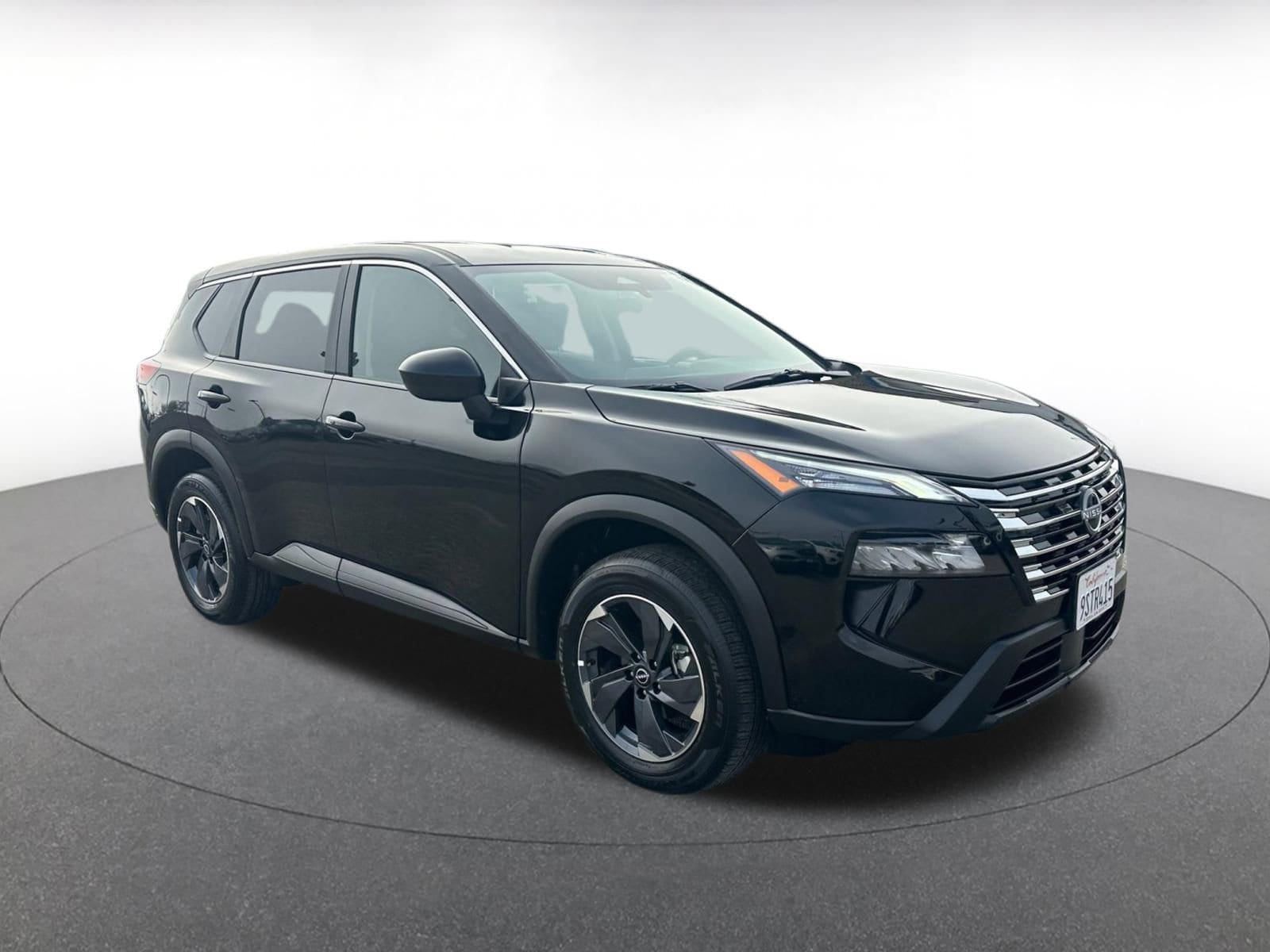 Thumbnail: 2025 Nissan Rogue - 1