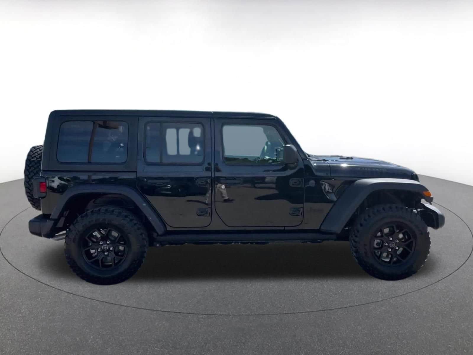 Thumbnail: 2025 Jeep Wrangler - 16