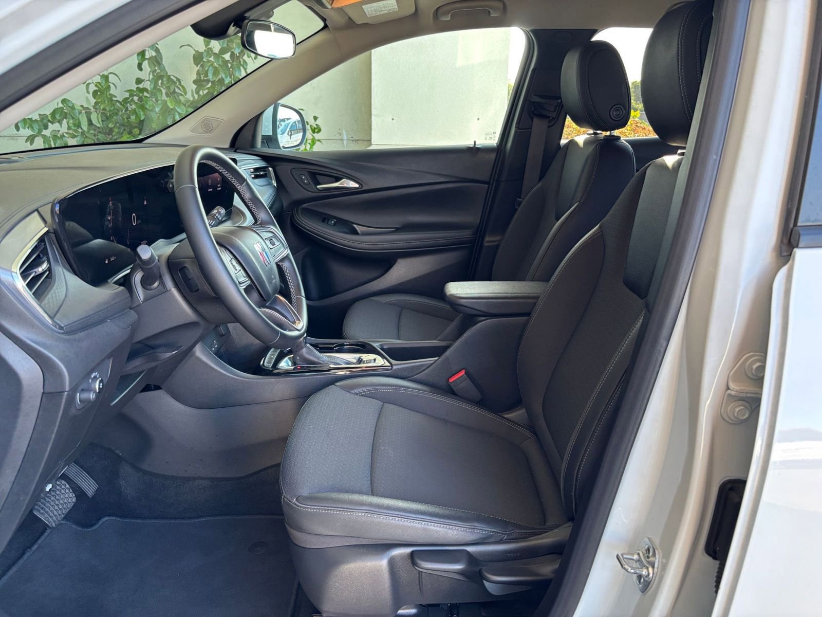 Thumbnail: 2025 Buick Encore GX - 27