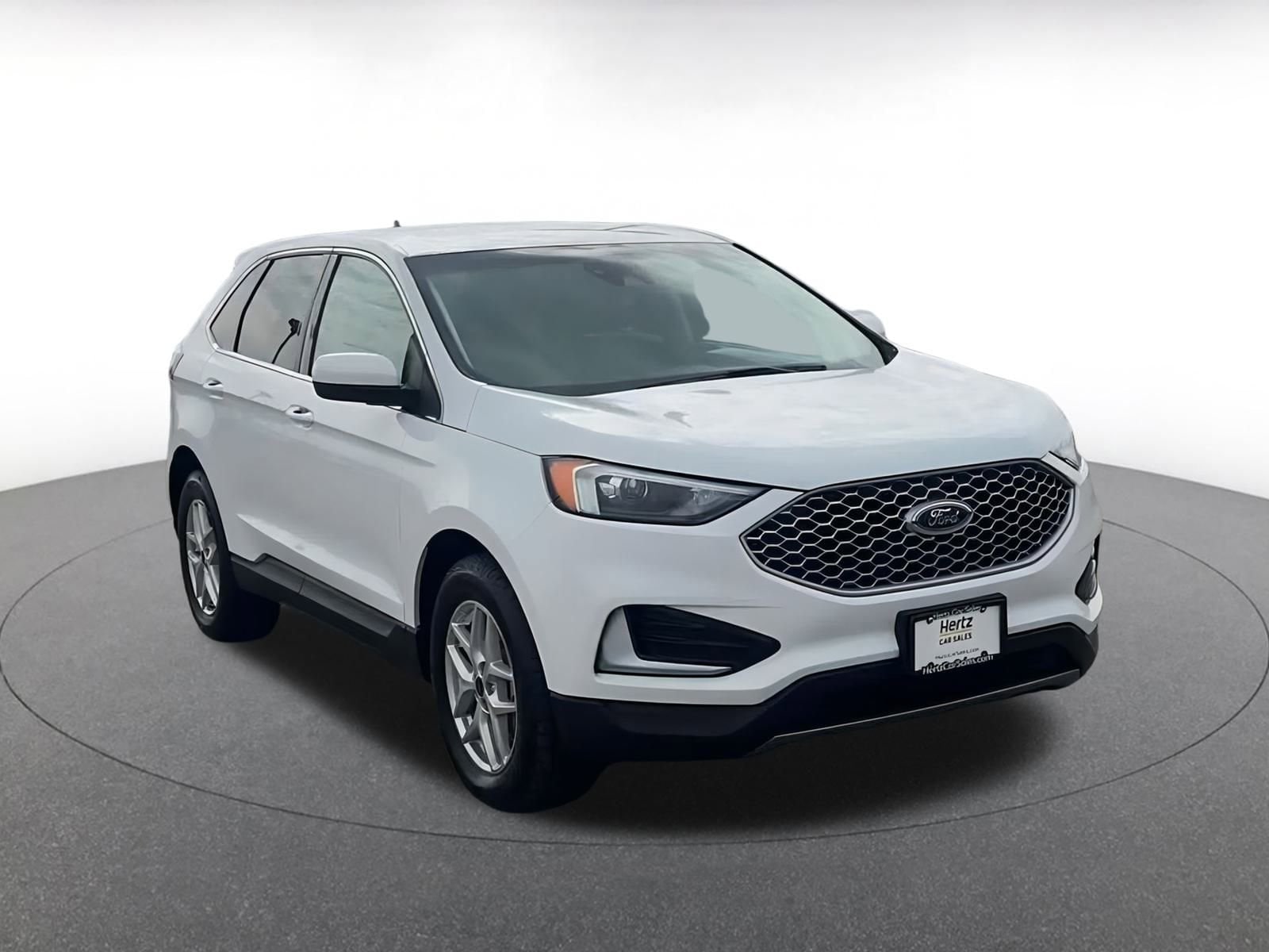 Thumbnail: 2023 Ford Edge - 3
