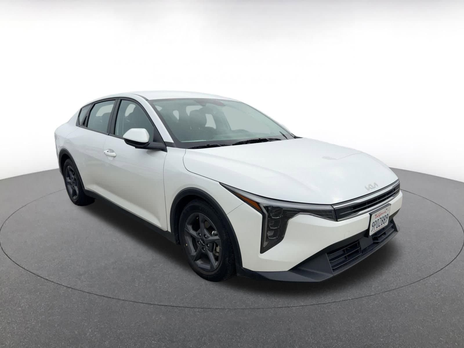 Thumbnail: 2025 Kia K4 - 1