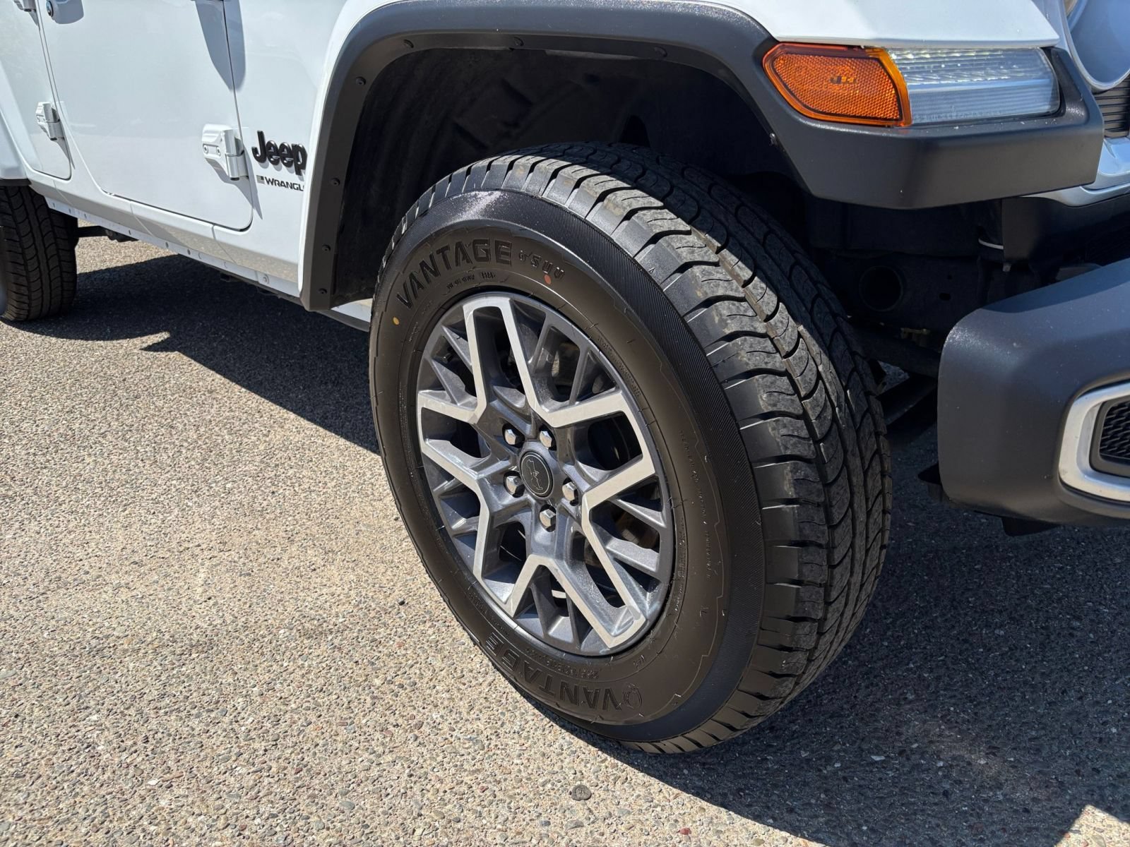 Thumbnail: 2025 Jeep Wrangler - 29