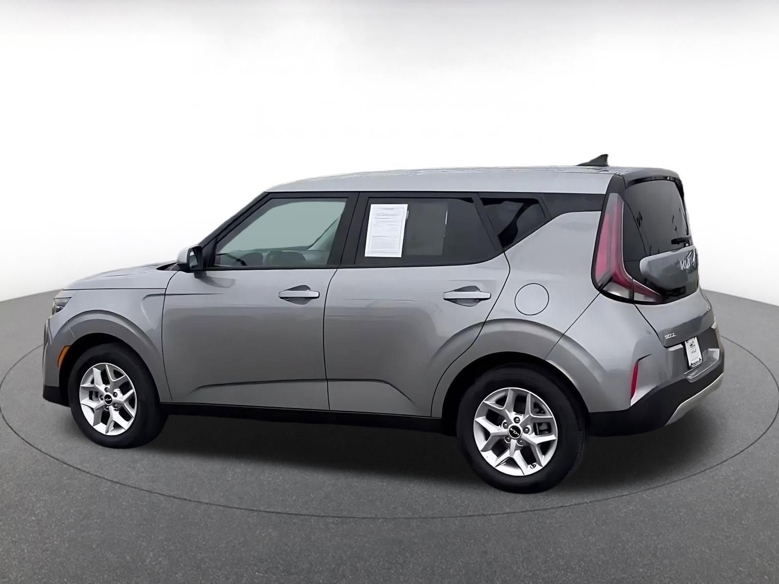 Thumbnail: 2025 Kia Soul - 9