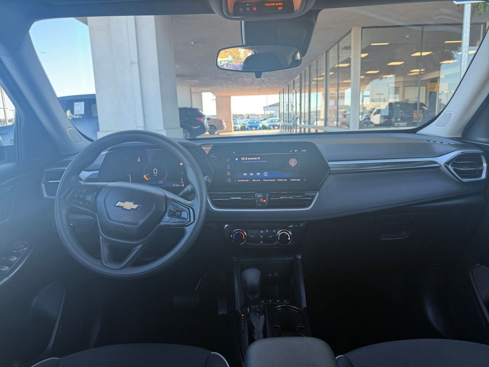 Thumbnail: 2025 Chevrolet TrailBlazer - 32