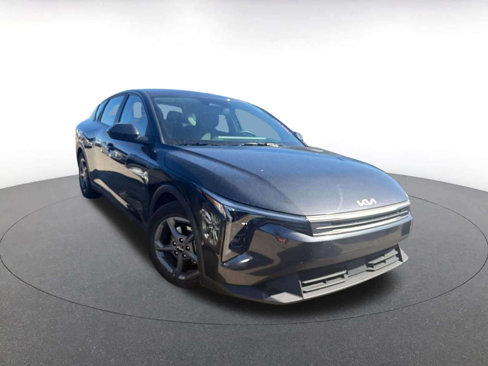 Thumbnail: 2025 Kia K4 - 1