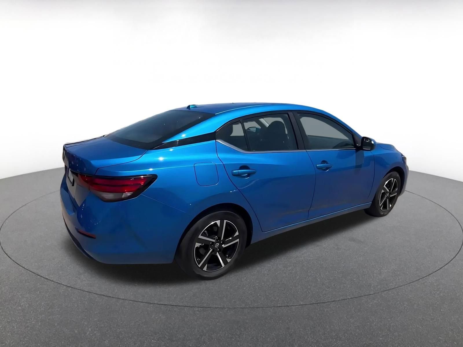Thumbnail: 2025 Nissan Sentra - 14
