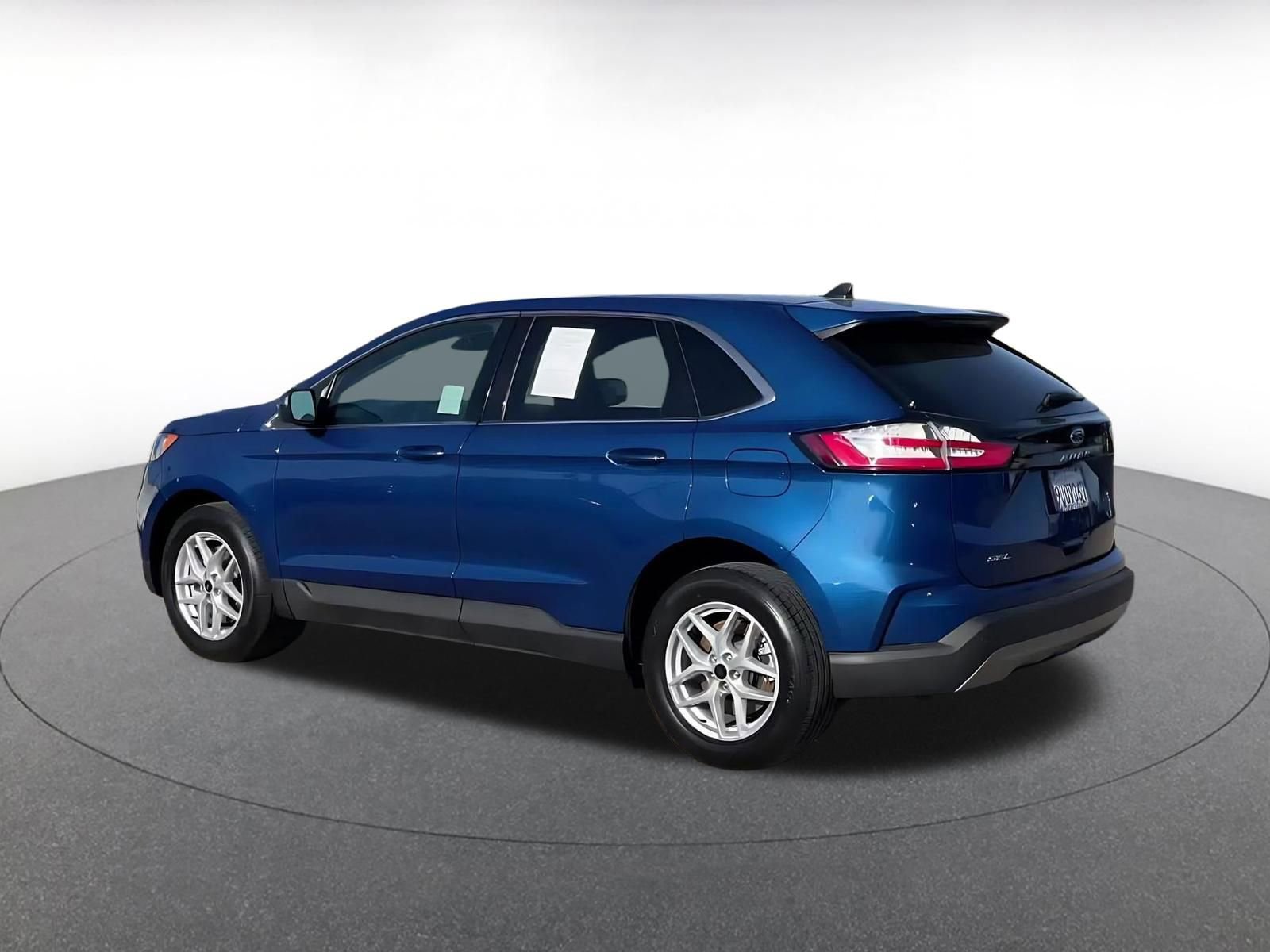 Thumbnail: 2024 Ford Edge - 10