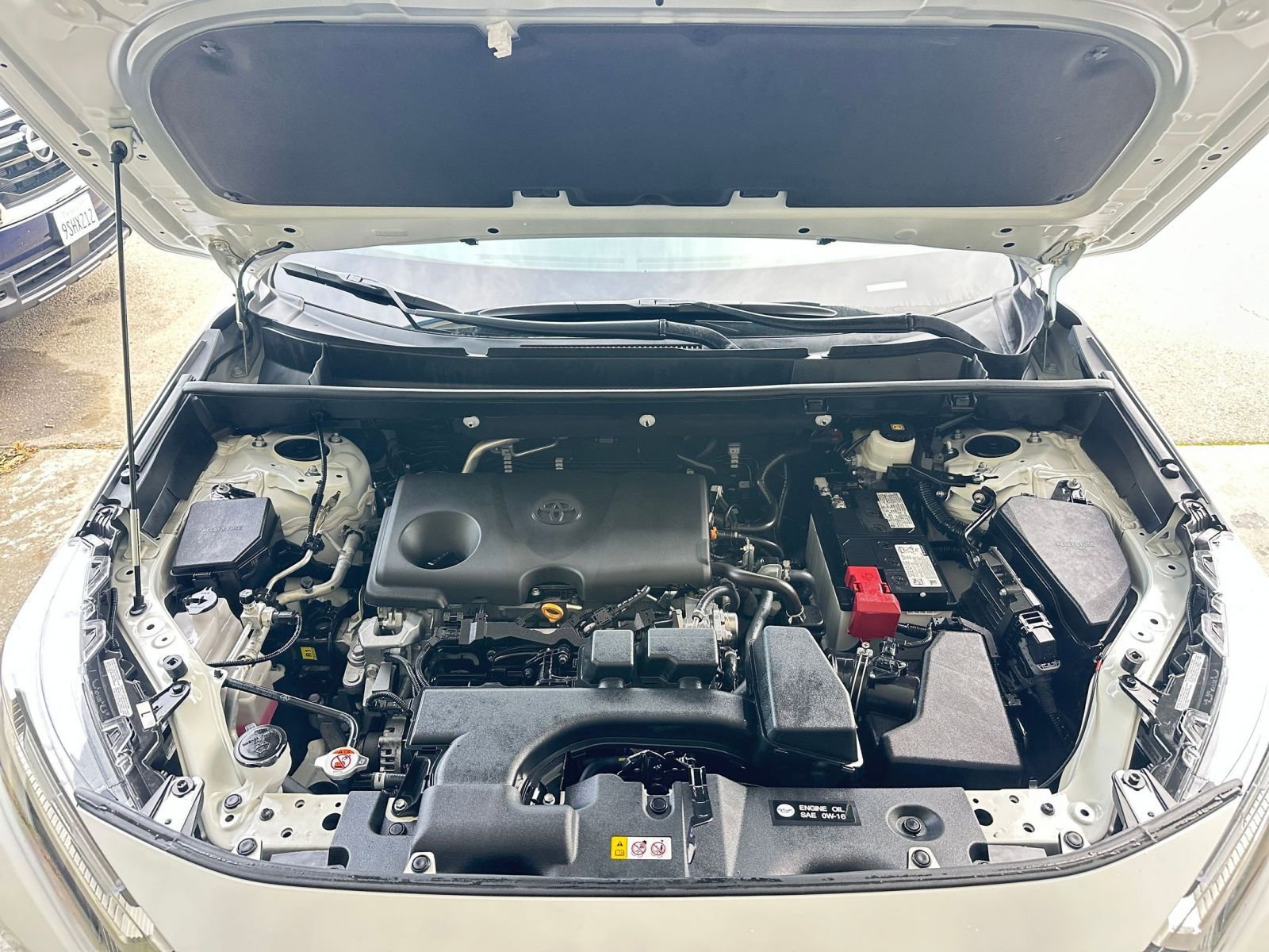 Thumbnail: 2025 Toyota RAV4 - 32