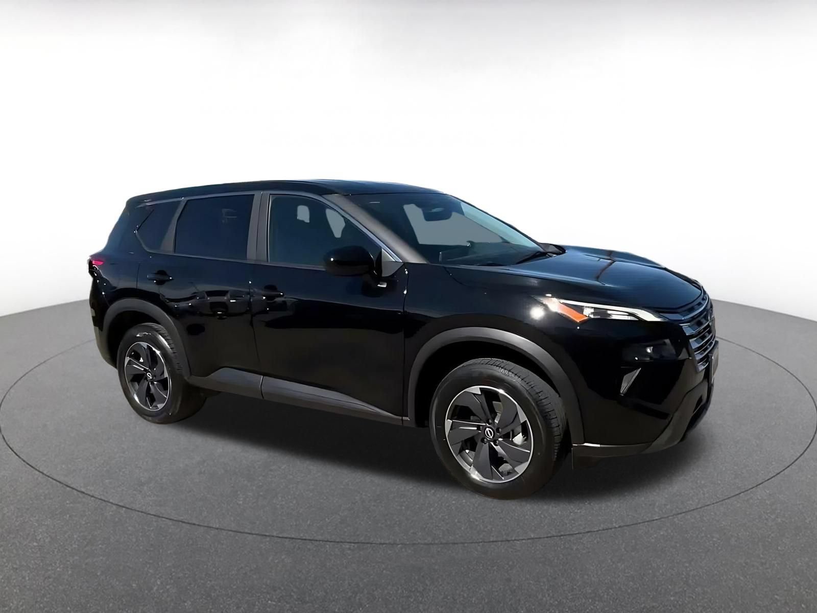 Thumbnail: 2025 Nissan Rogue - 2