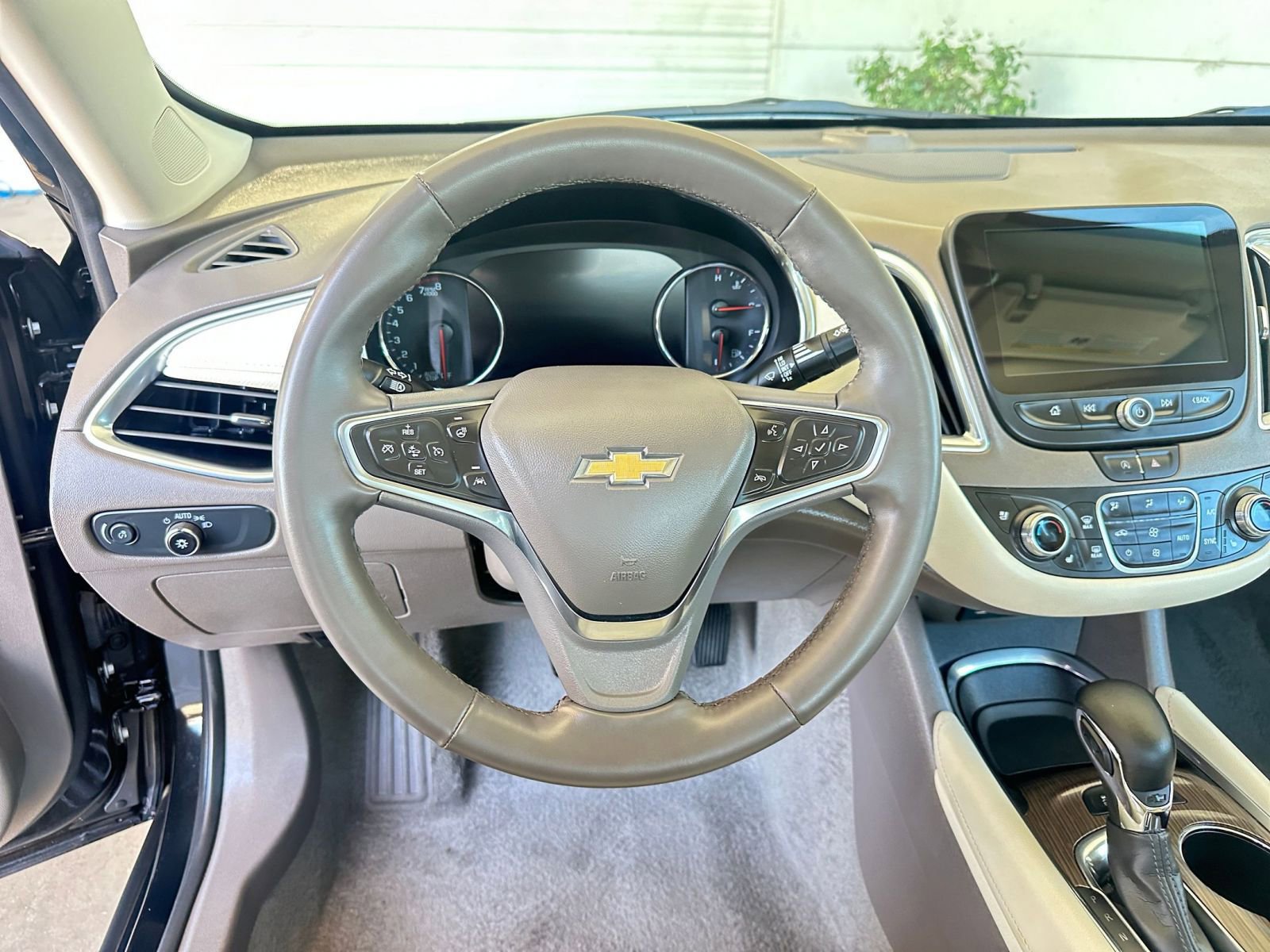 Thumbnail: 2024 Chevrolet Malibu - 28