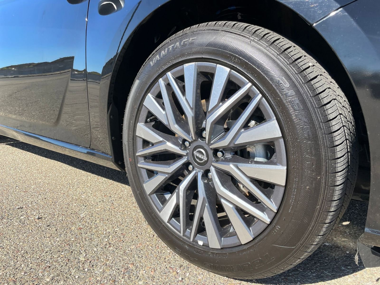 Thumbnail: 2025 Nissan Altima - 30