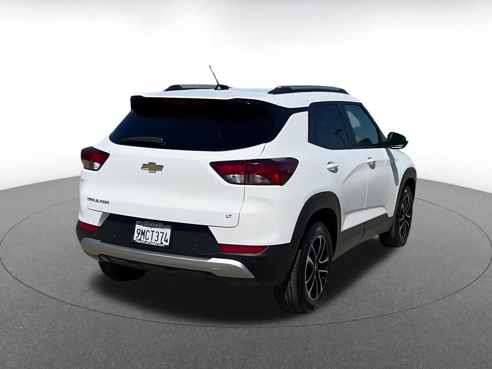 Thumbnail: 2024 Chevrolet TrailBlazer - 13
