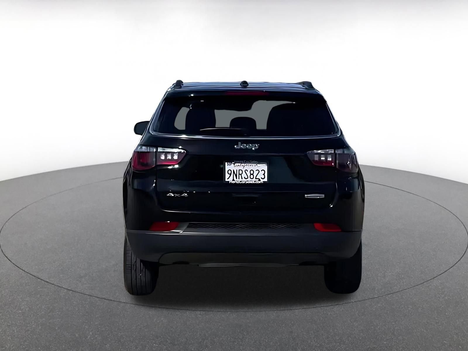 Thumbnail: 2025 Jeep Compass - 4