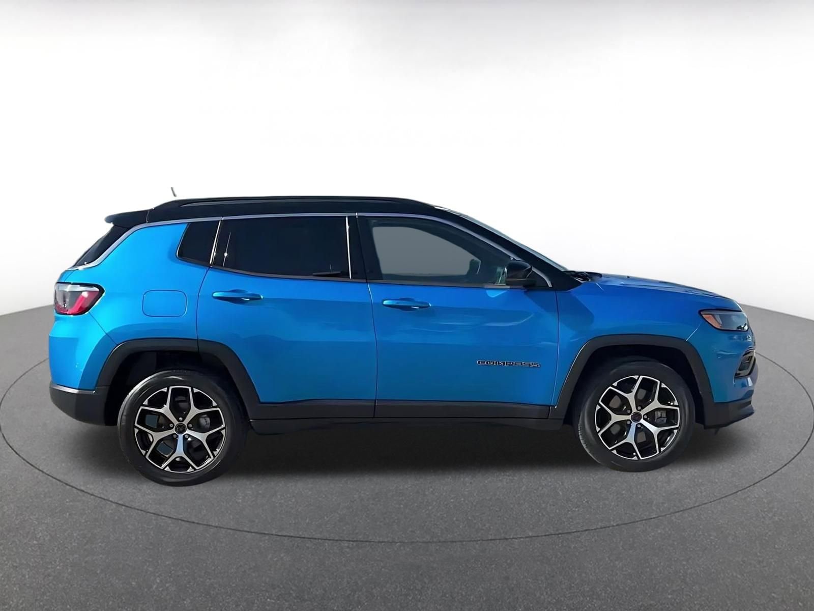 Thumbnail: 2025 Jeep Compass - 15
