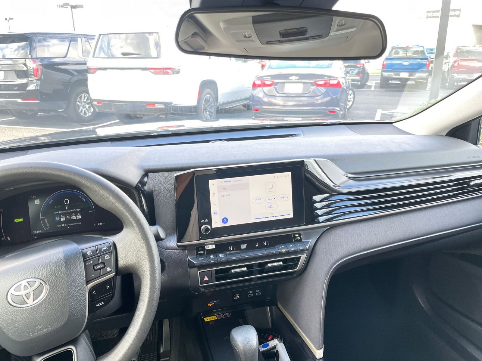 Thumbnail: 2025 Toyota Camry - 32