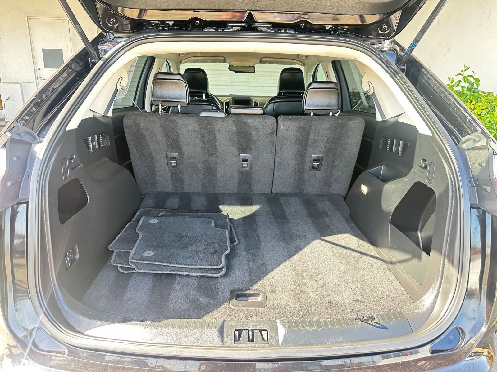 2024 Ford Edge SEL 31