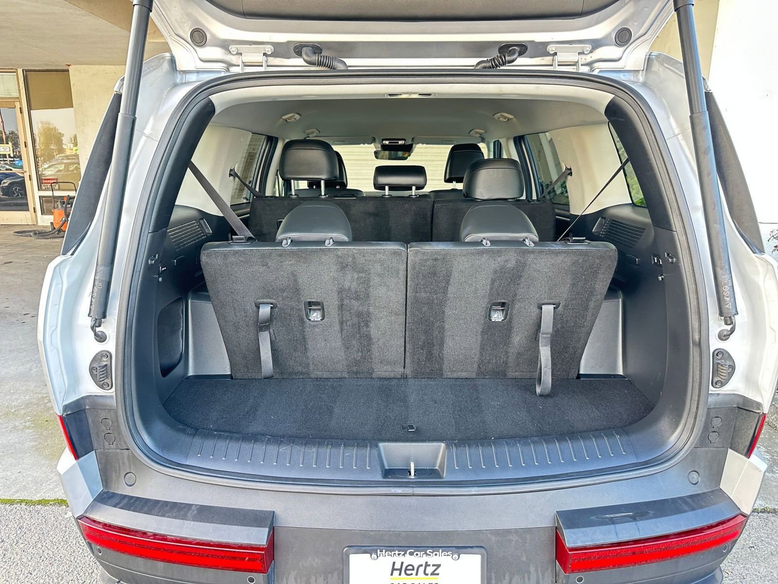 Thumbnail: 2025 Hyundai Santa Fe - 31